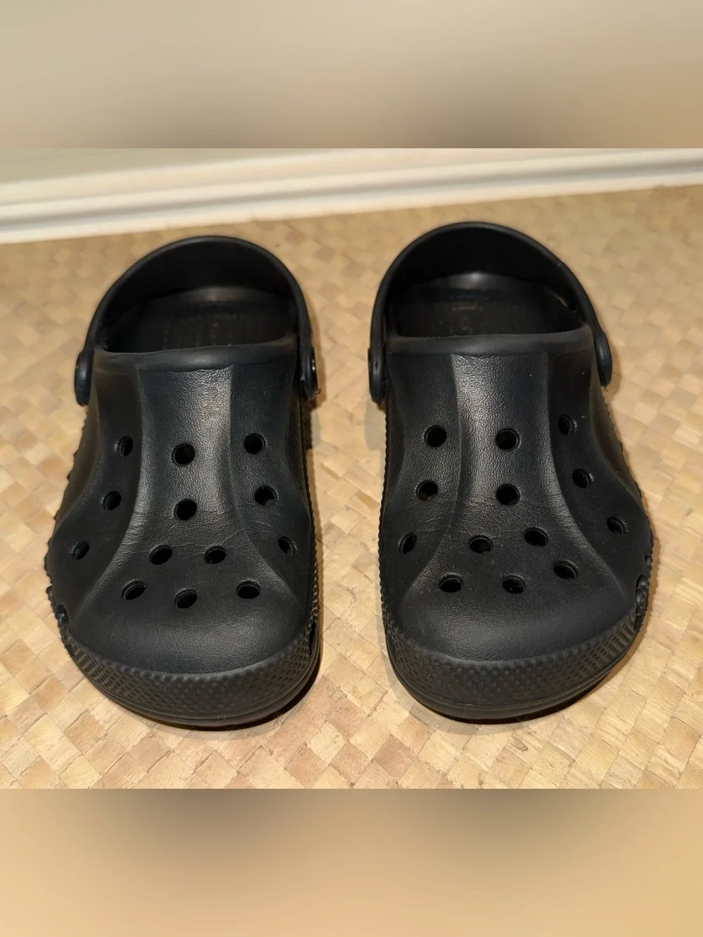 Kids Crocs - Size Children’s 10 - Black Slip-On Clogs - LIKE NEW